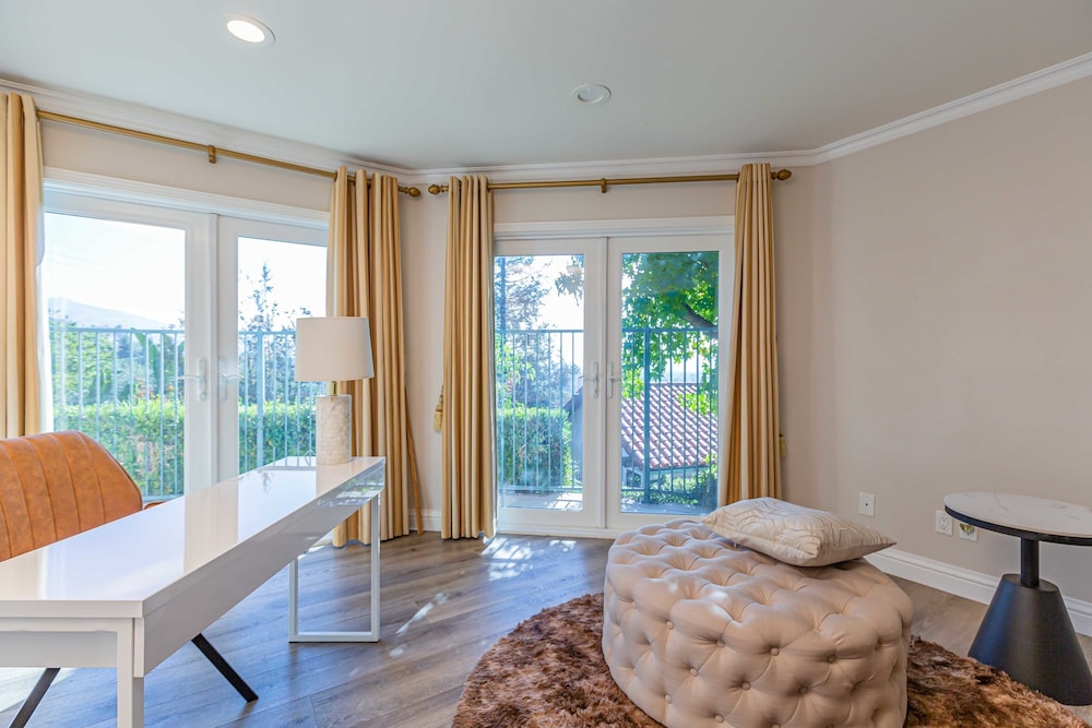 Luxury Pool Home in Glendora Foothills Retreat