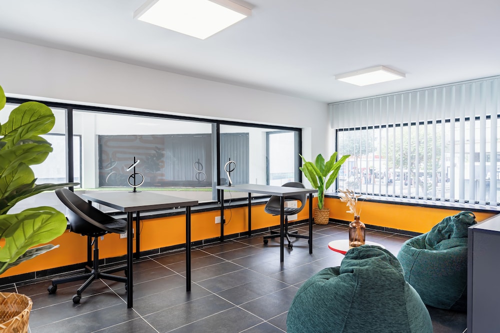 Local Host Living - Signature Apartments in Nicosia