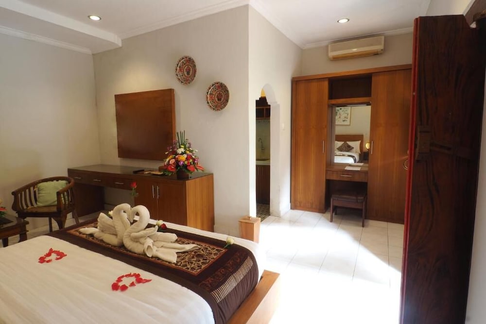 Puri Anyar Heritage