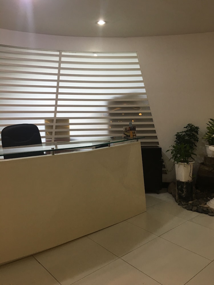 Robinland Residences - Hostel