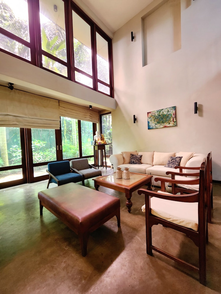 Cozy luxury room with beautiful views view 2