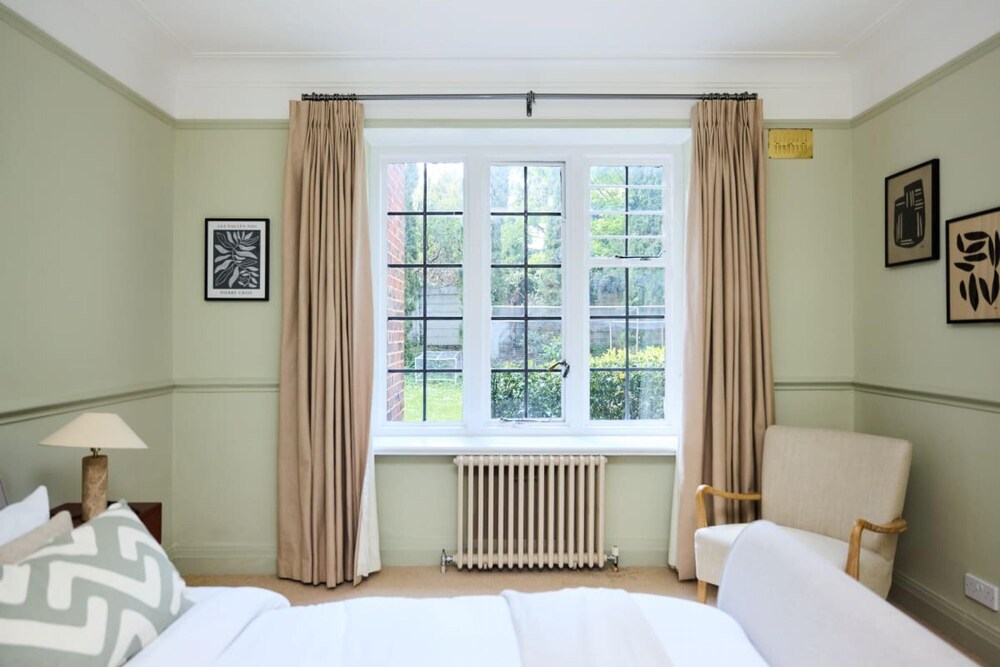 The Putney Dreams - Spacious 3bdr Flat