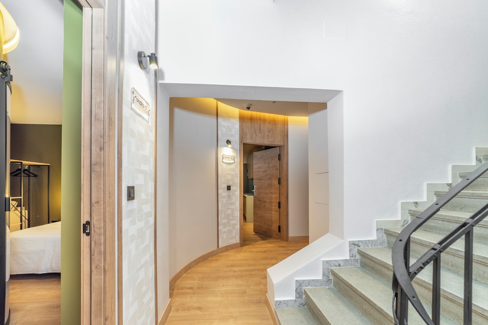 Ando apartments