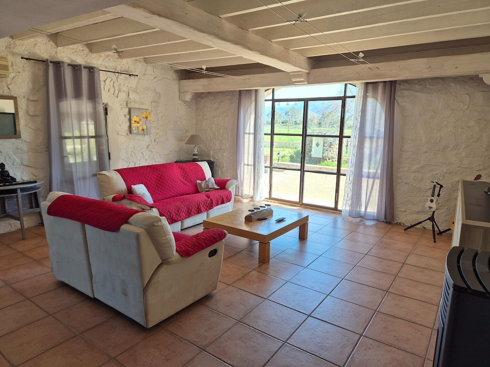 Charming Villa With Pool in Le Luc-en-provence