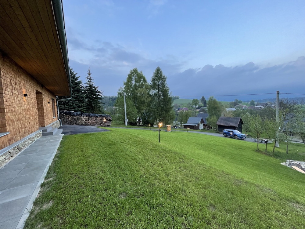 Holiday Home in Roprachtice With Sauna & Jacuzzi