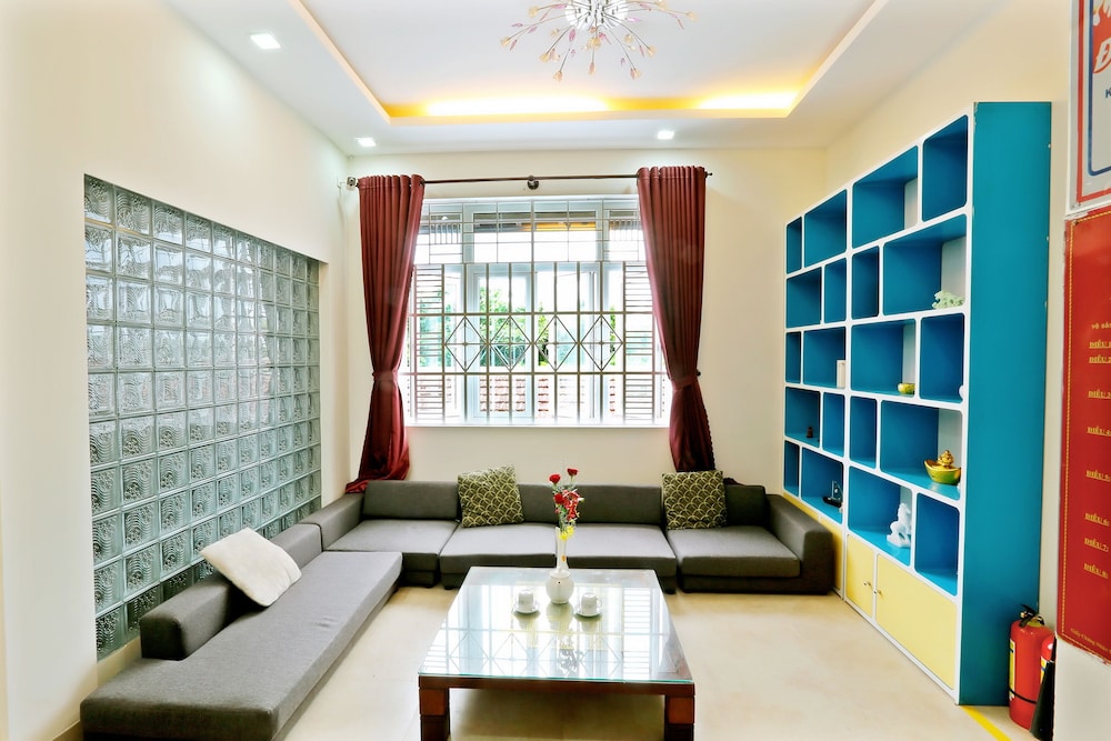 Well-To-Do Villa