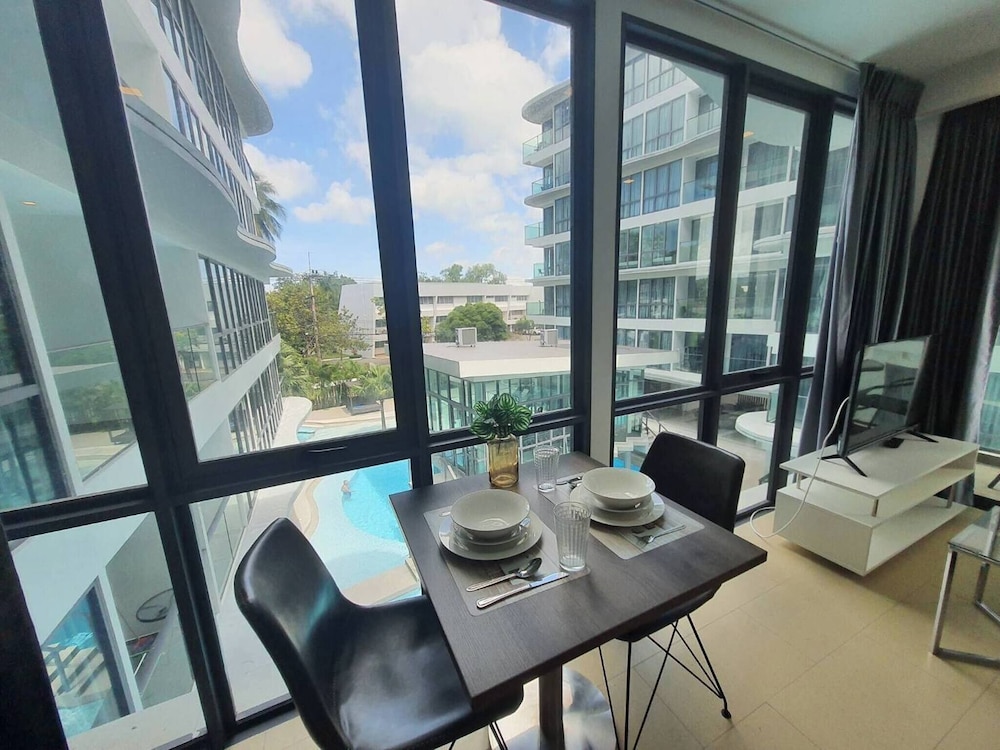 Stylish Bang Saray Apartment With Pool and Resort Facilities
