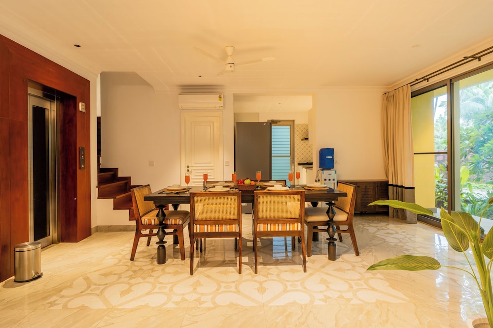 ELIVAAS Kensho Hibiscus 3BHK Villa