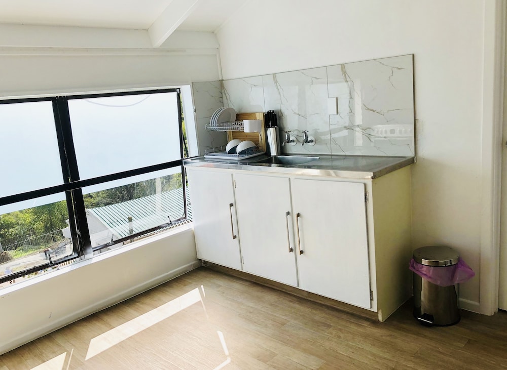 Silverdale Nice Family Lodge 1A view 5