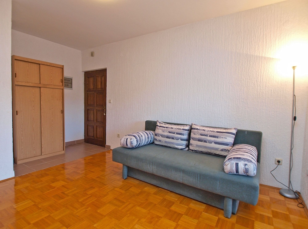 Apartments Dubravka 1315