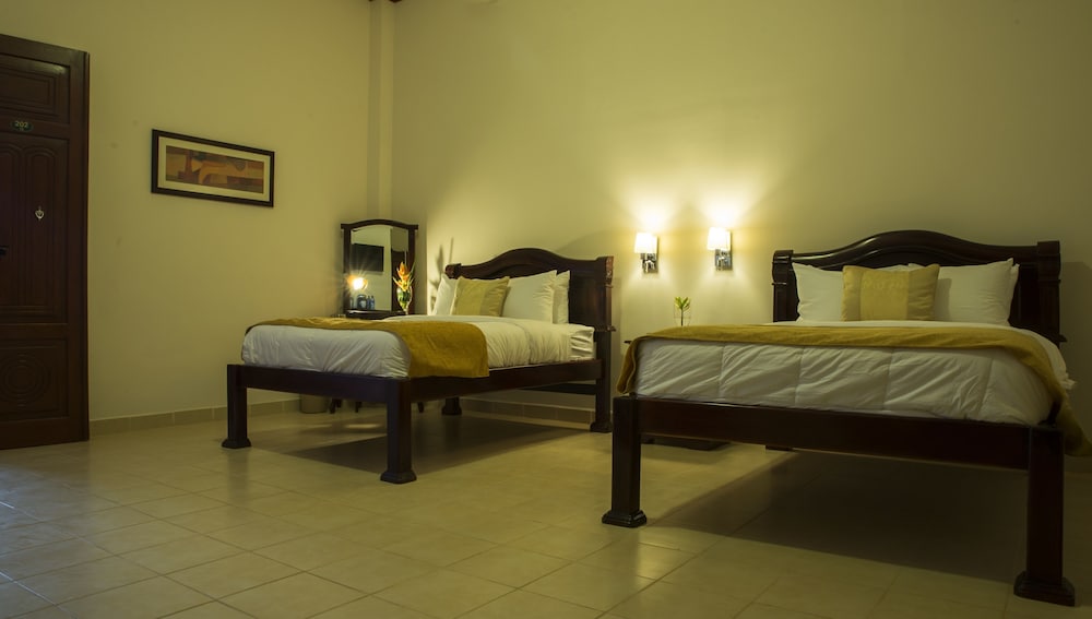 Hotel Real La Merced