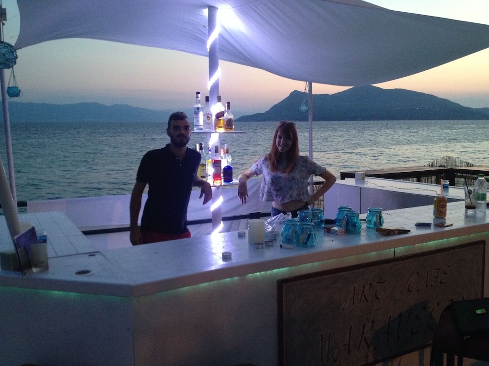 Maravellia Art Hotel - Property Image 8