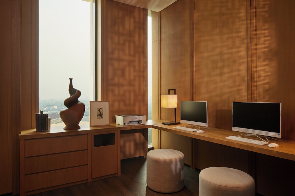 Hotel Tentrem Jakarta 49