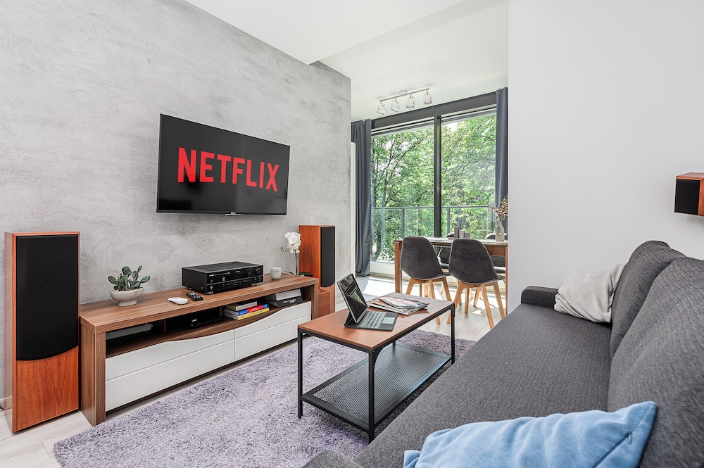 Lumina spacious apartments in Warsaw