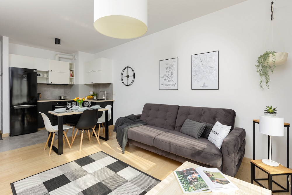 Warsaw Glebocka Apartment by Renters view 5