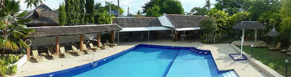 Marcosas Cottage Resort
