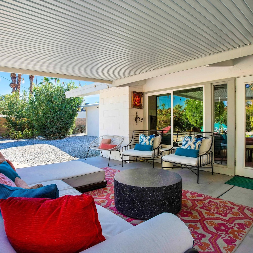 Escapade in Palm Springs