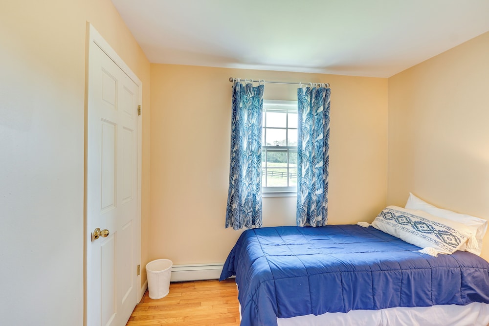 Hudson Valley Horse Farm Retreat in Salt Point - Property Image 26