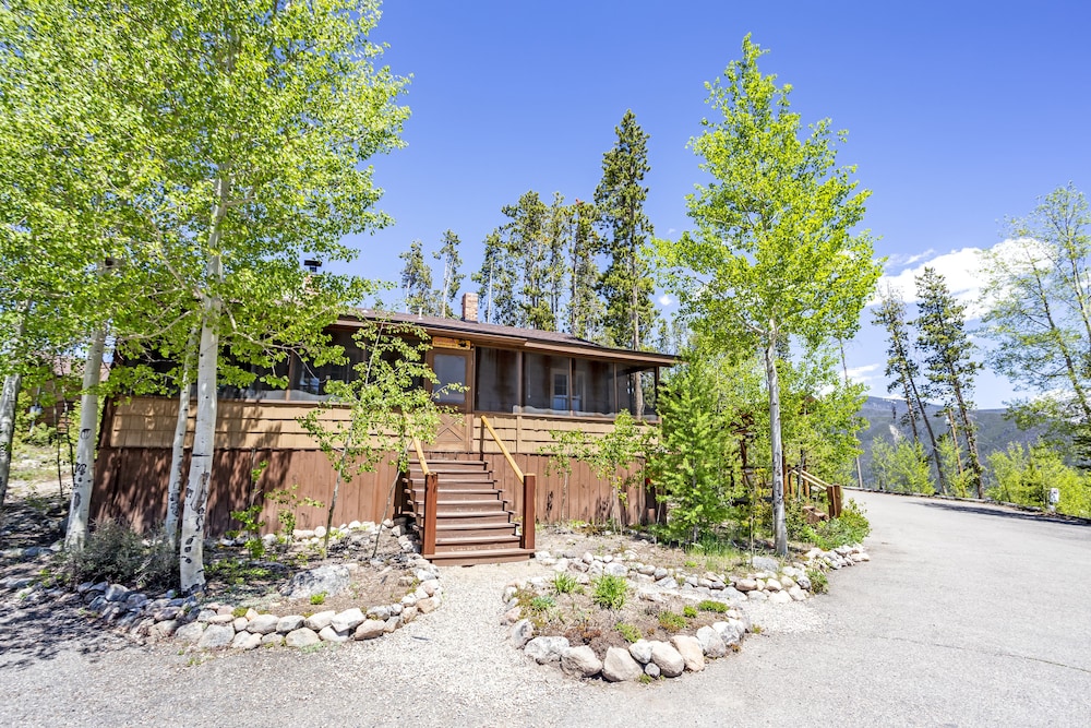Grand Lake Lodge