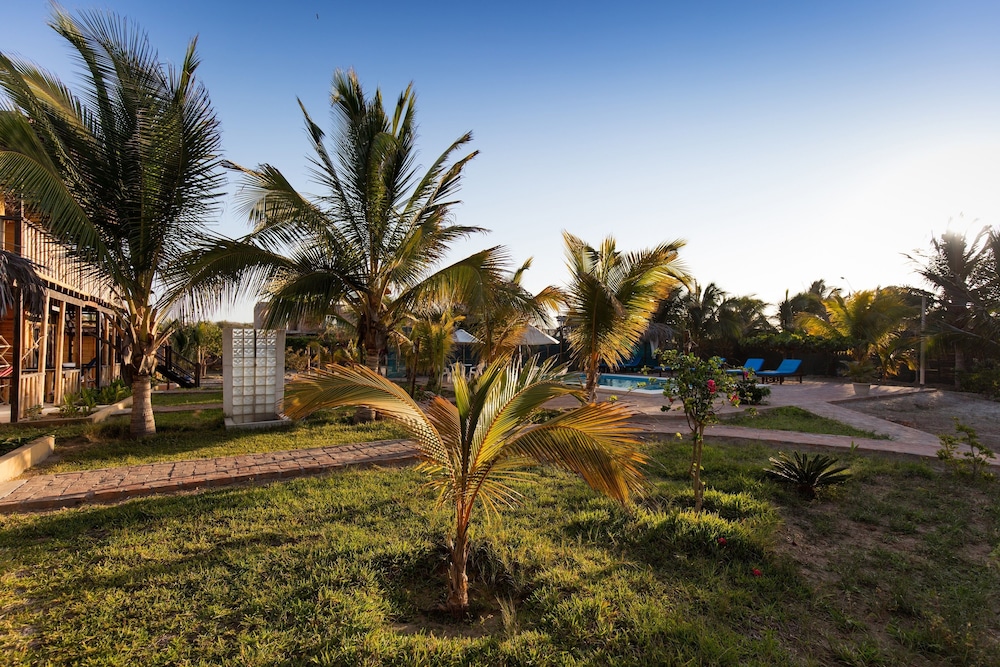 Punta Pacifico Bungalows Mancora
