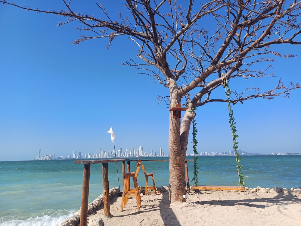PUNTA ARENA BEACH HOSTEL