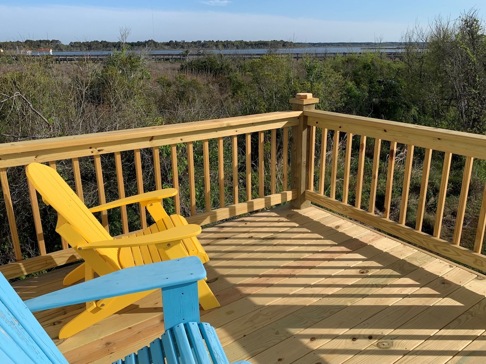Sunset Bay by Topsail Realty
