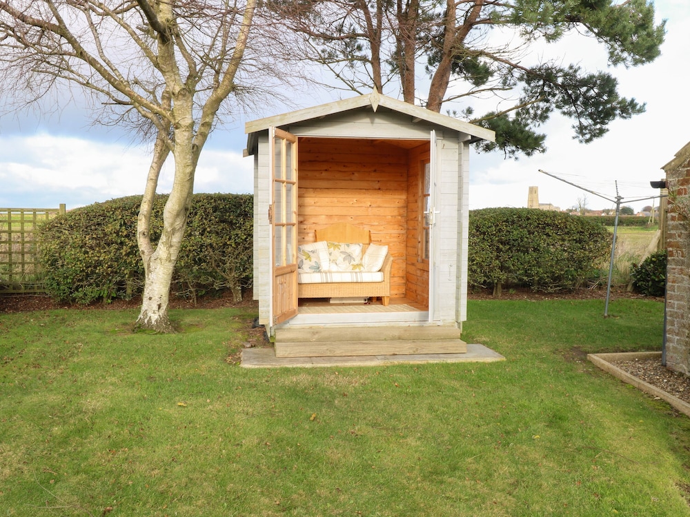 Lanthorn Cottage