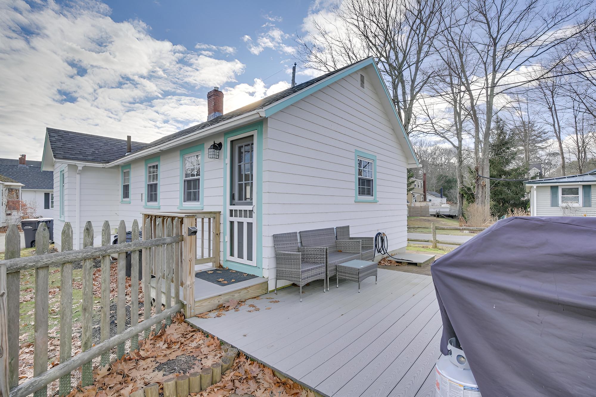 Dog-friendly Old Orchard Beach Home < 1 Mi to Pier view 4