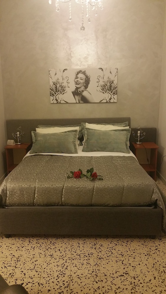 B&B Rochel