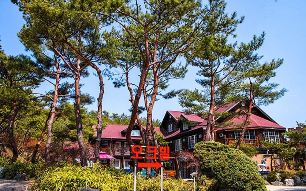 Taean Oak Vill Pension