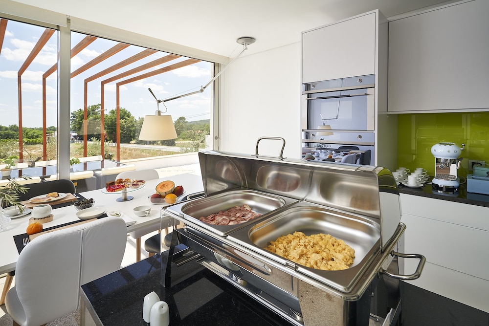 Oliveira House view 5