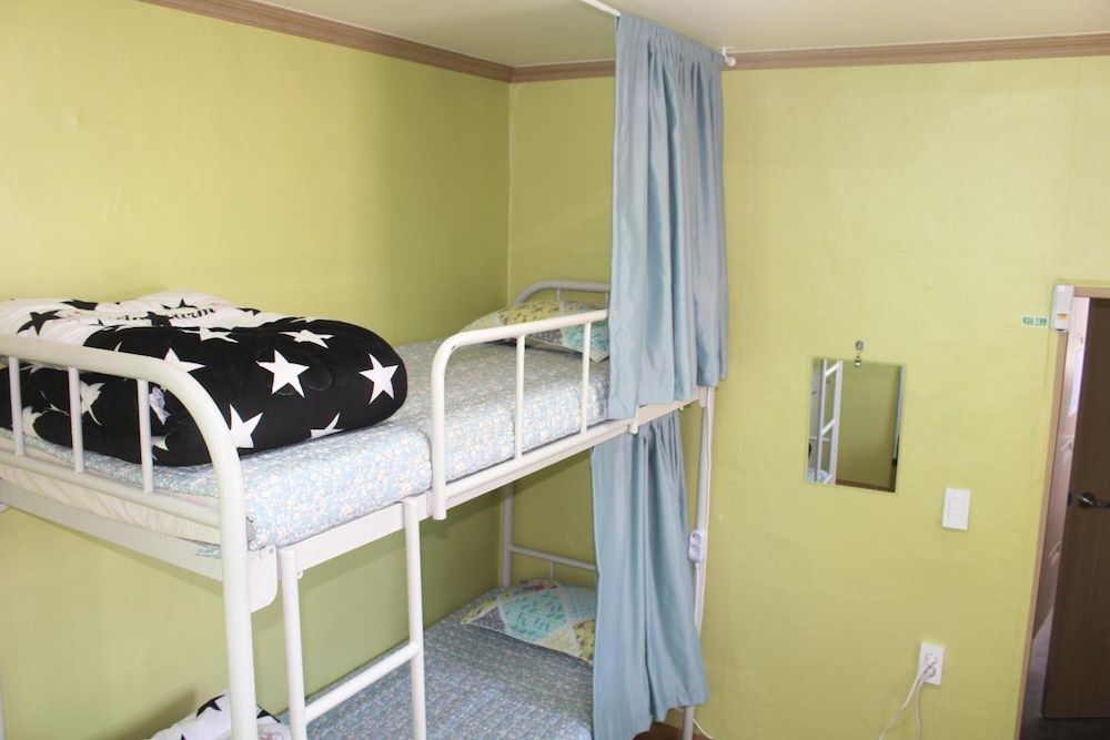 Dadam Guesthouse - Hostel