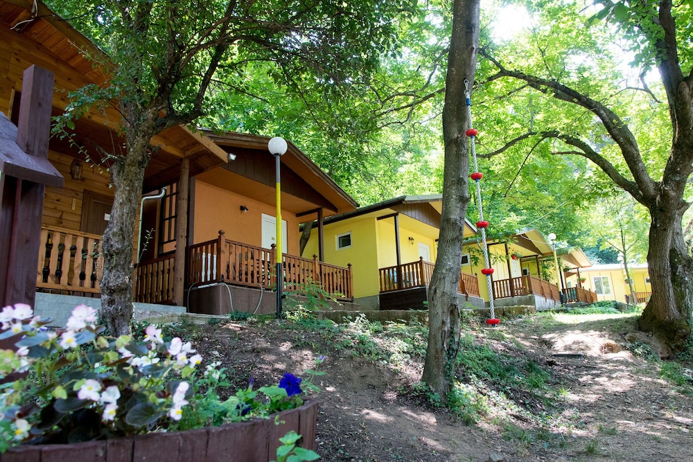 Bungalows Kamena