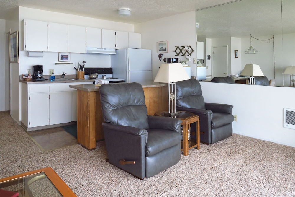 Ocean Terrace Condominiums