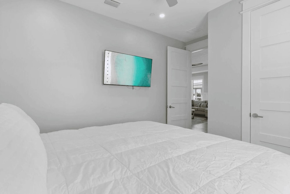 Tipsea Turtle - Avantstay 1 Block to Gulf + Pool