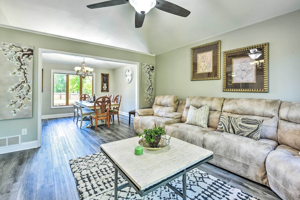 Pet-friendly Maple Grove Gem w/ Private Yard! - Property Image 4