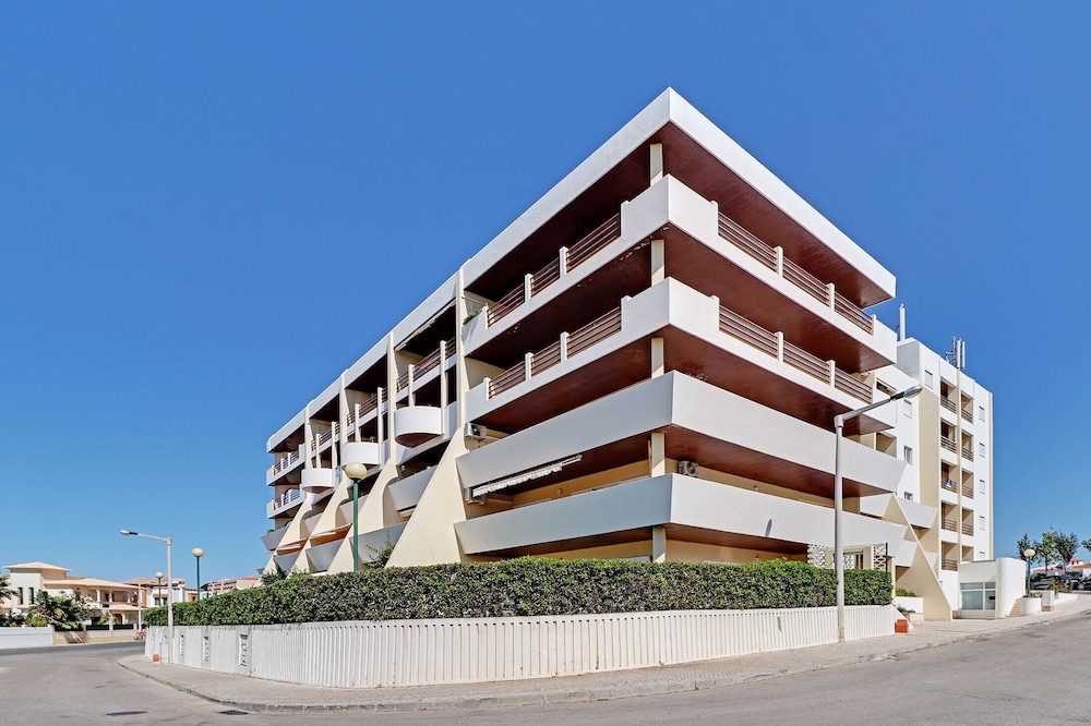 Albufeira Concept With Pool by Homing view 3