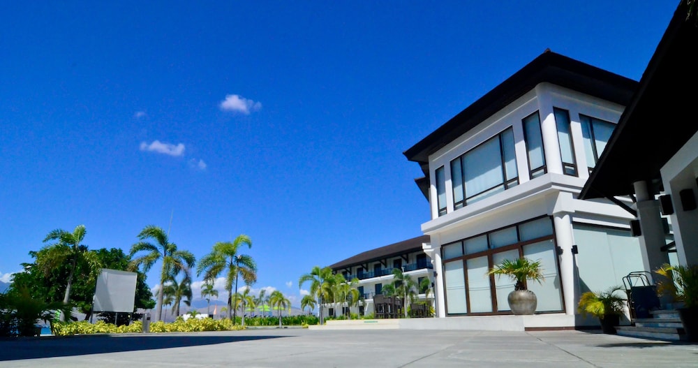 Hotel Kamana Sanctuary Resort and Spa
