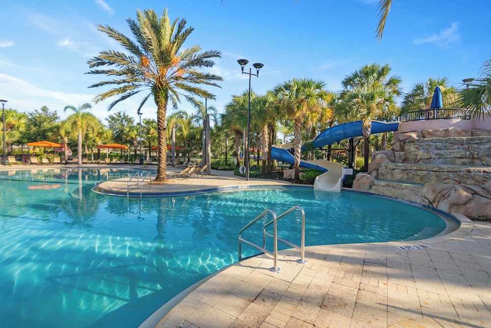 Dream Escape 5BR Villa with Private Pool