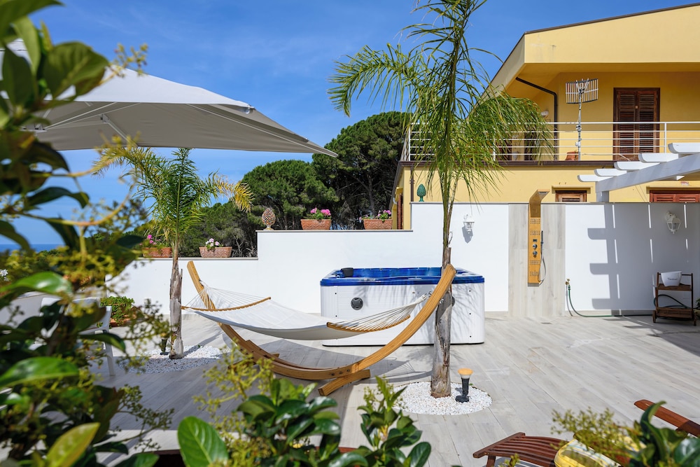 BM SUITE VILLA
