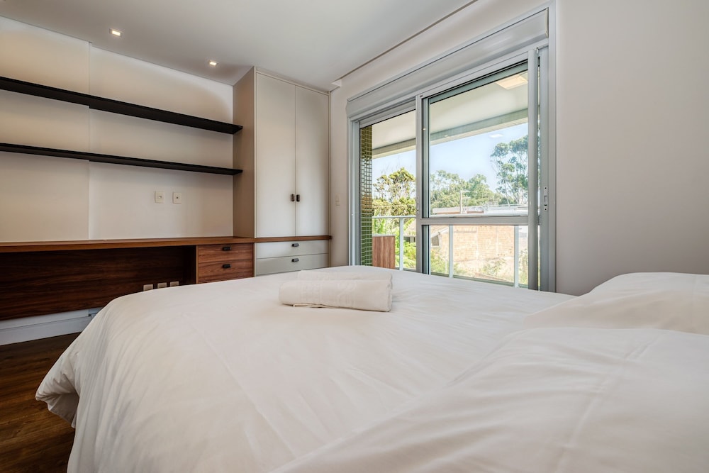 Modern Apt With Balcony 150m From the sea Abc0202