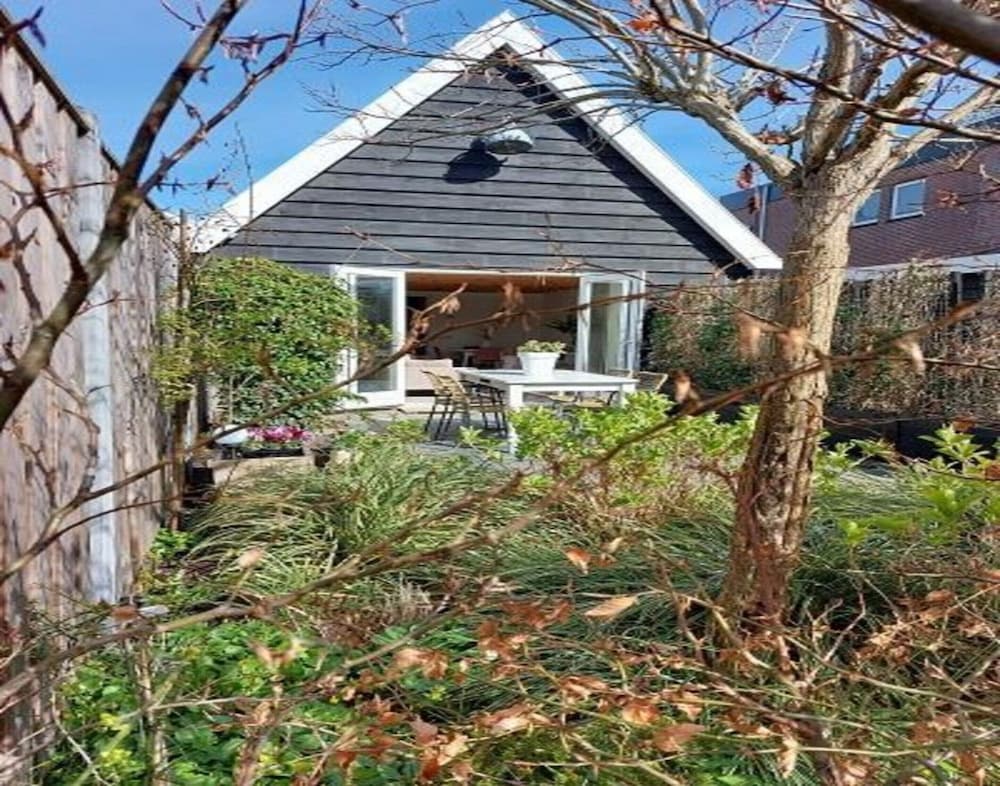 Cosy Furnished Holiday Home