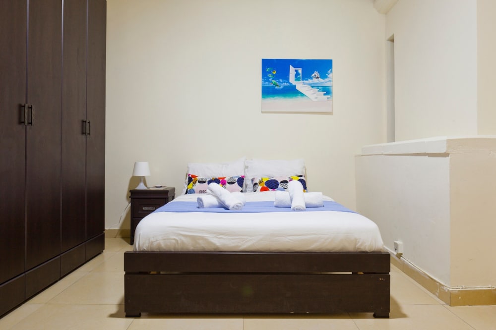 NHE Rothschild Allenby Apartments view 5