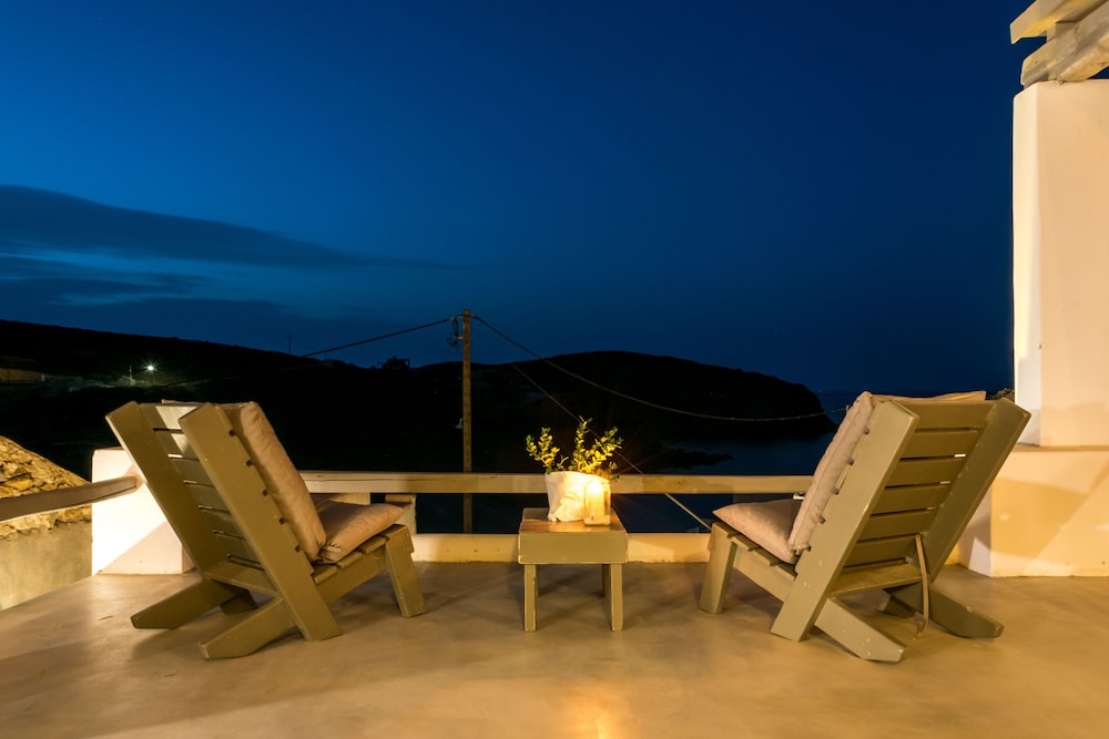 Sea Rock & Sky Private Residence