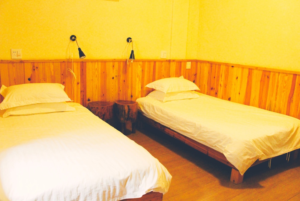 Moganshan Wild House
