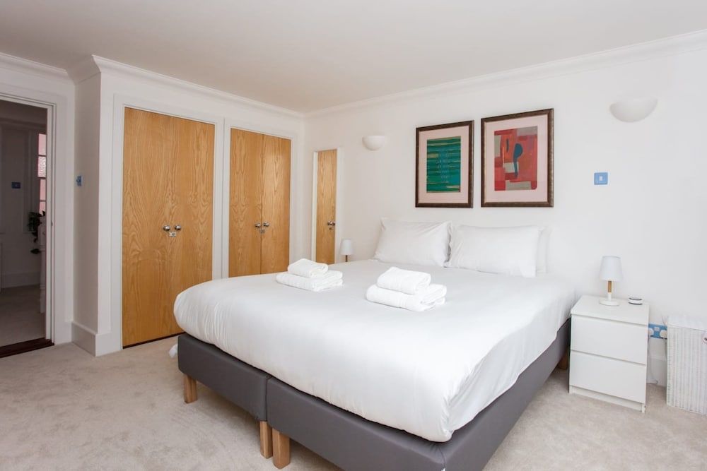 Modern 2 Bedroom Apartment in the Heart of London