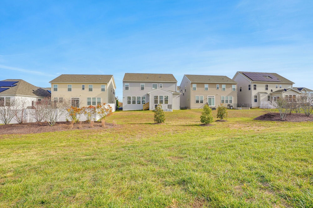Centrally Located Home in Fredericksburg!