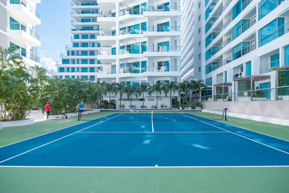 w Comfy 2BR w Ocean View and Pool in CTG
