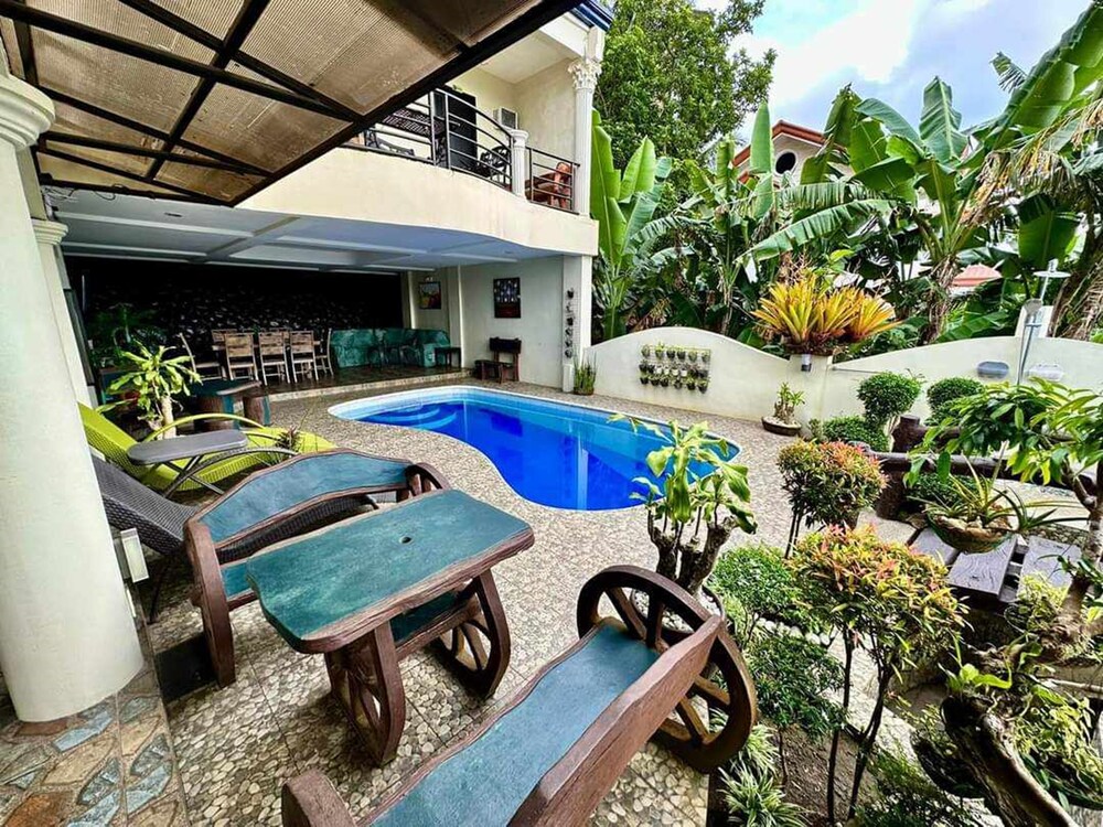 Avana Hills Tagaytay