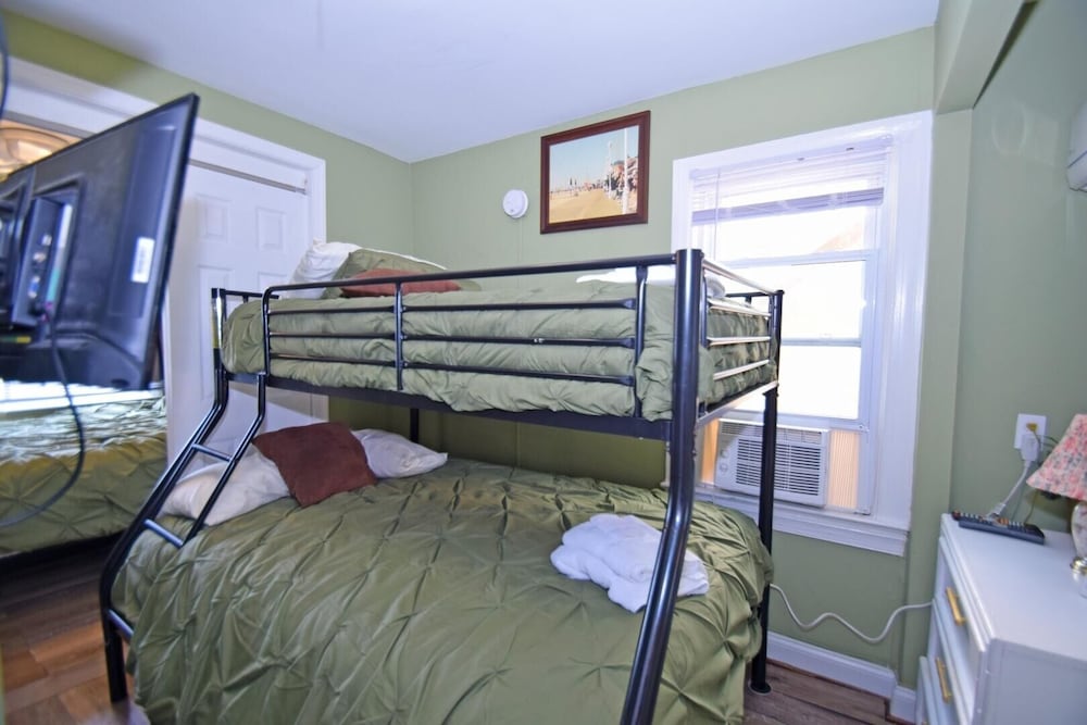 Parrot Bay-key Lime 7 3 Bedroom Condo by RedAwning view 3
